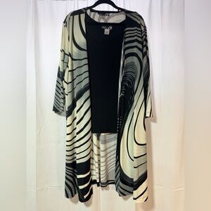 2 Piece Chic Black, Gray and Cream Women's Tunic by [Brand]